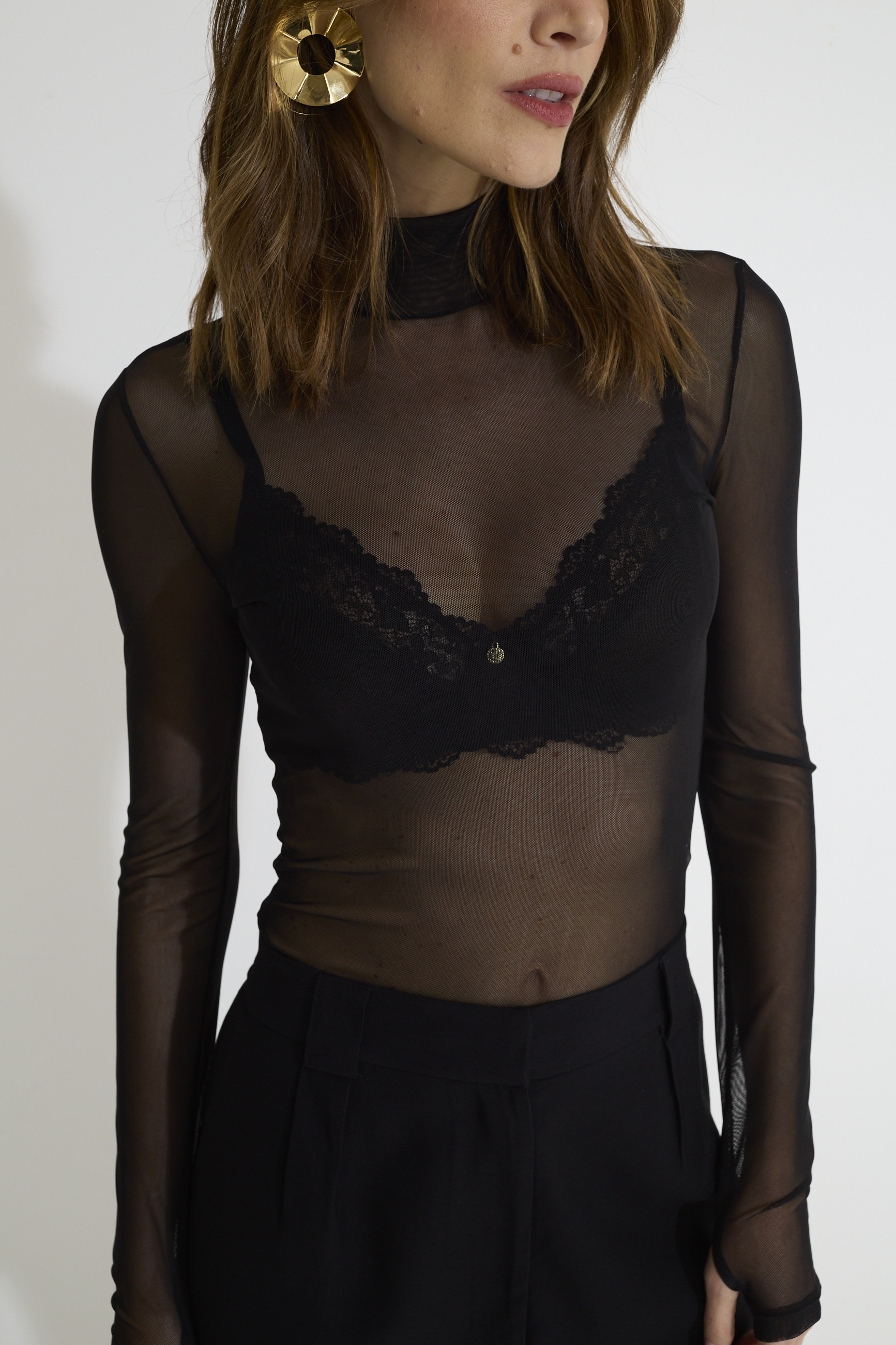 Blusa Básica Tule Bronx Preto