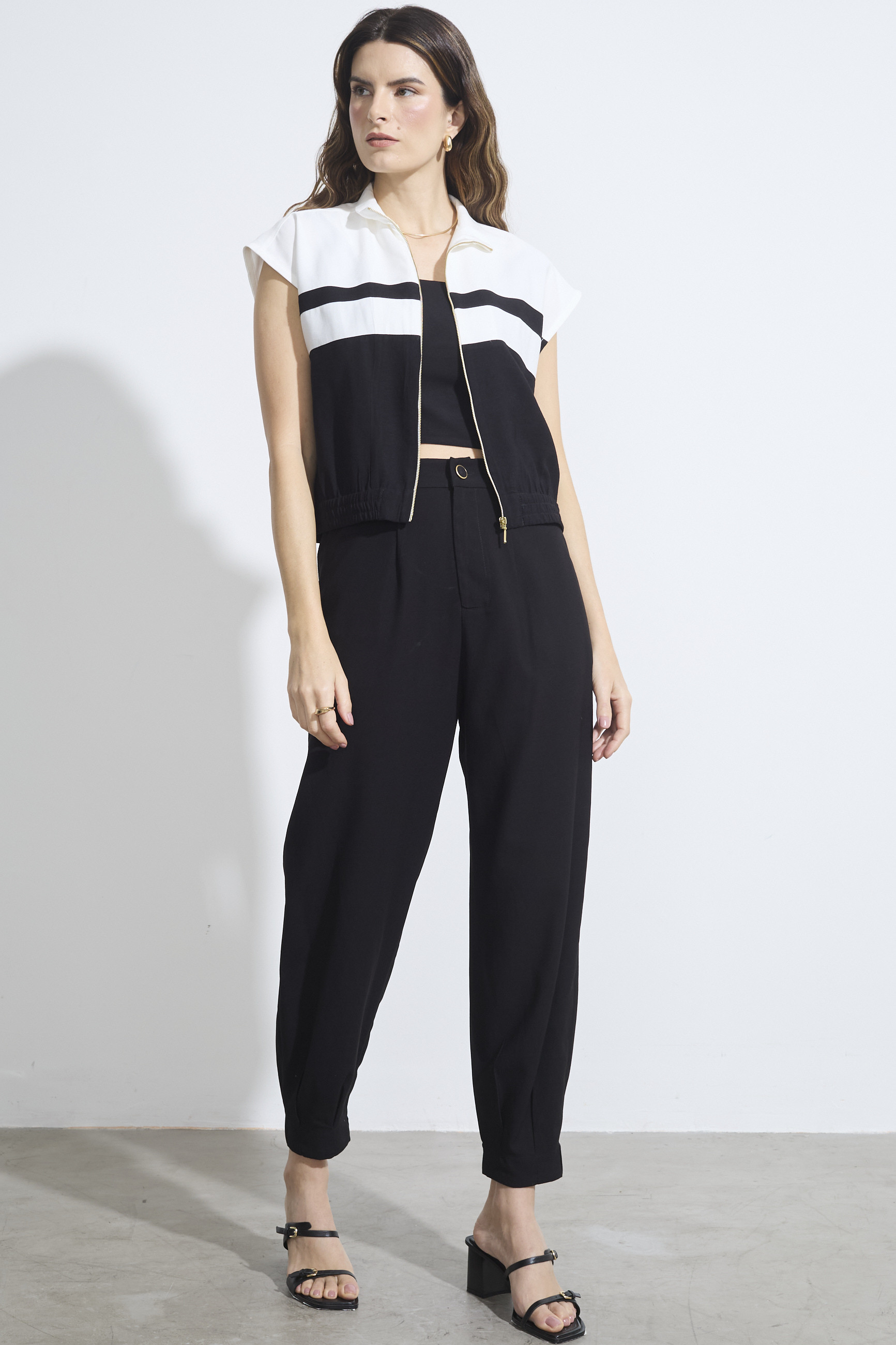 Calça Cenoura Alexandria Preto