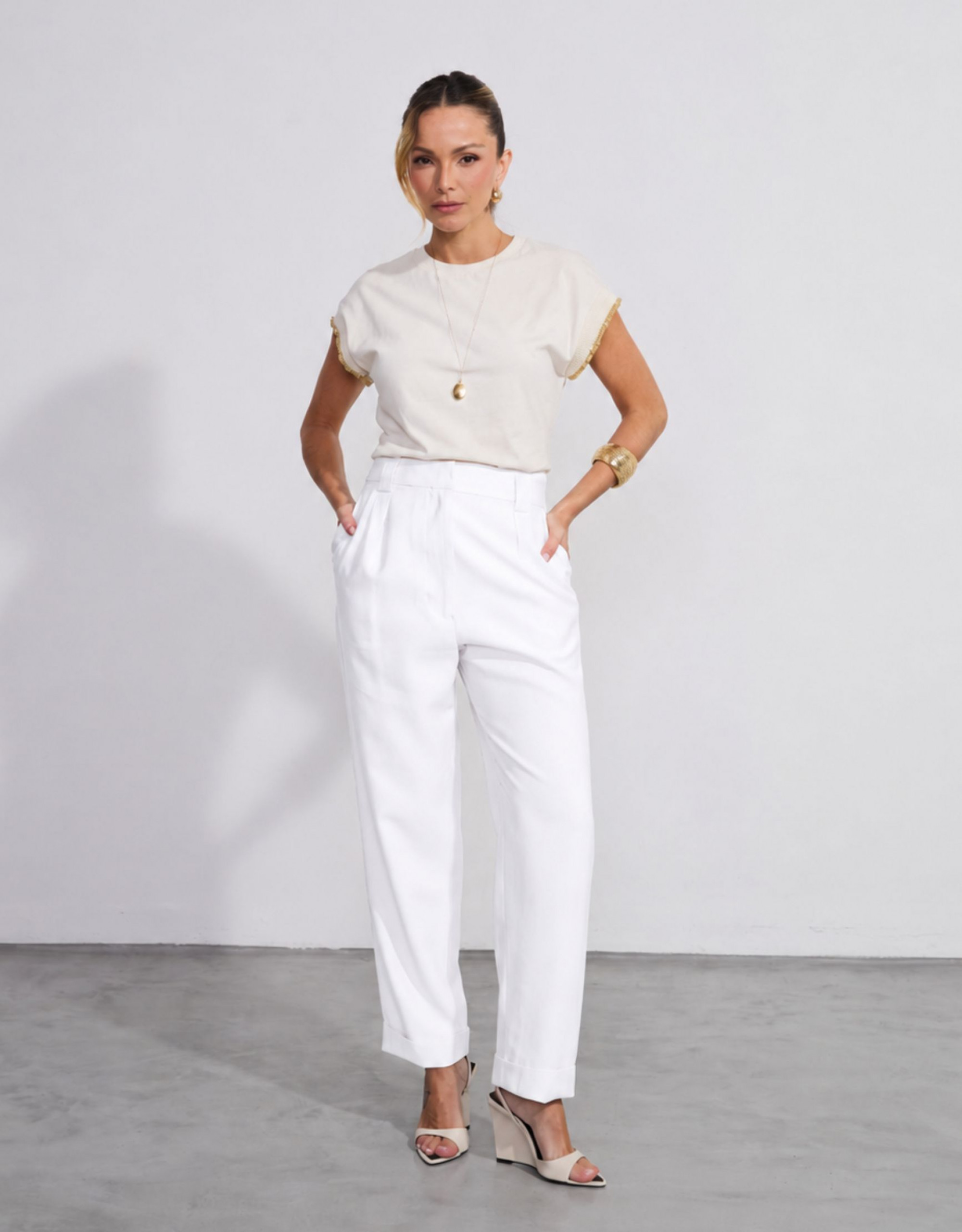 Calça Alfaiataria Versailles New Off