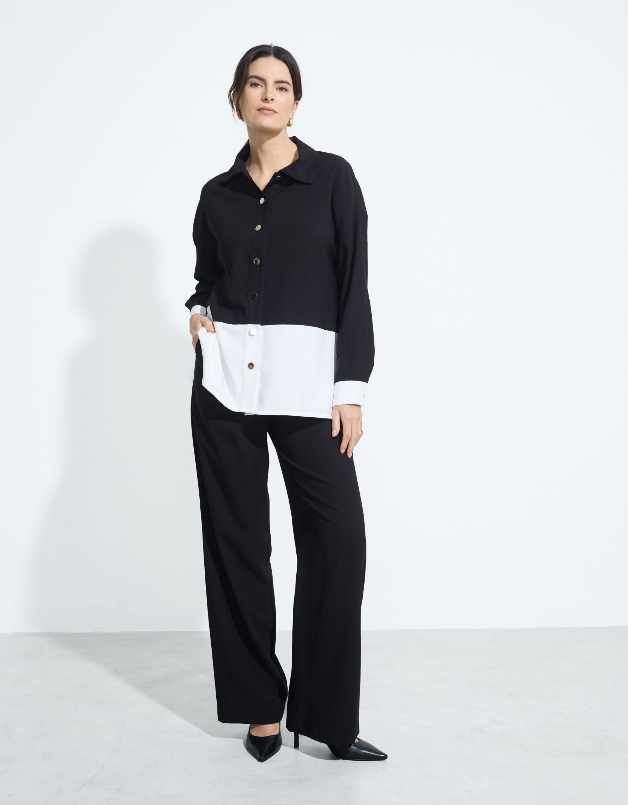 Calça Reta Alfaiataria Manhattan Preto