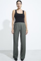 Calça Reta Alfaiataria Manhattan Dark Oliva