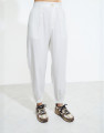 Calça Cenoura Alexandria Off White